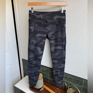Sweaty Betty Power 7/8 Leggings. Dark Camo. Small. Like New.